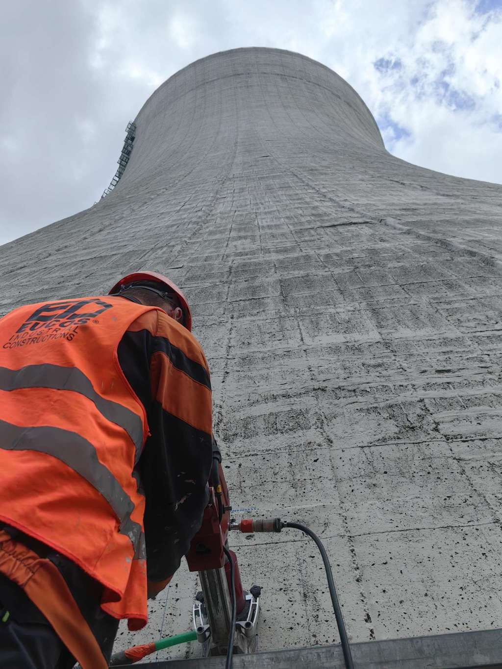 The reconstruction and completion of the MOCHOVCE nuclear power plant